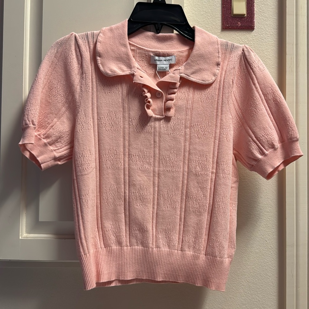 Pink Urban Revivo cotton top